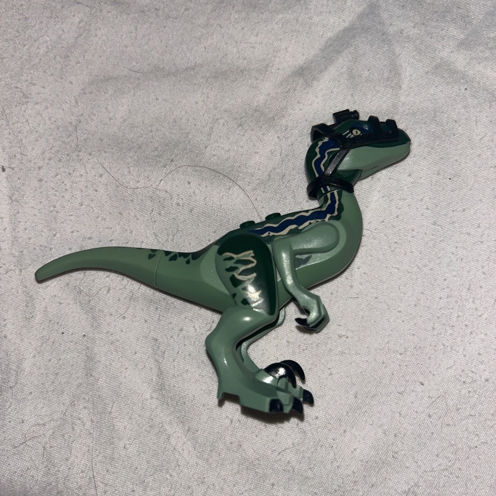 LEGO Jurassic‎ World Dinosaur "Blue"  Raptor / Velociraptor Raptor07 + Bridle